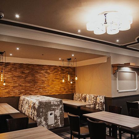 Mill And Brae Hotel พาสเลย์ ภายนอก รูปภาพ